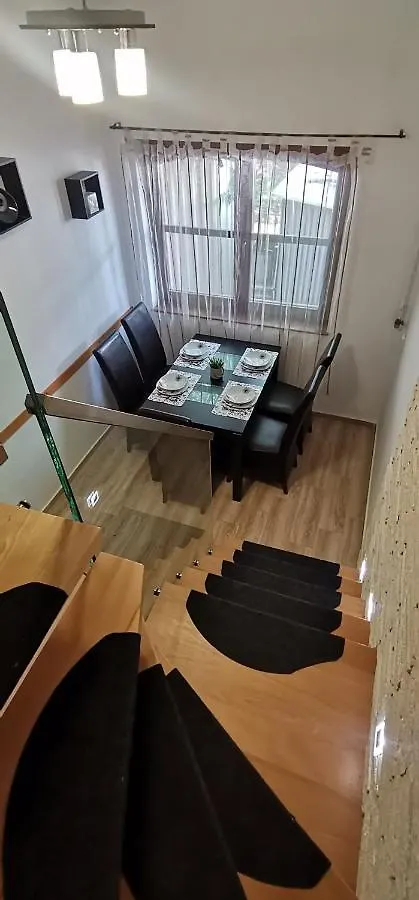 Diofa Apartman Apartment Hajduszoboszlo 0*,